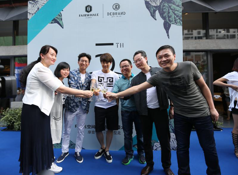 FJ第(dì)五空(kōng)间武汉万达汉街开业